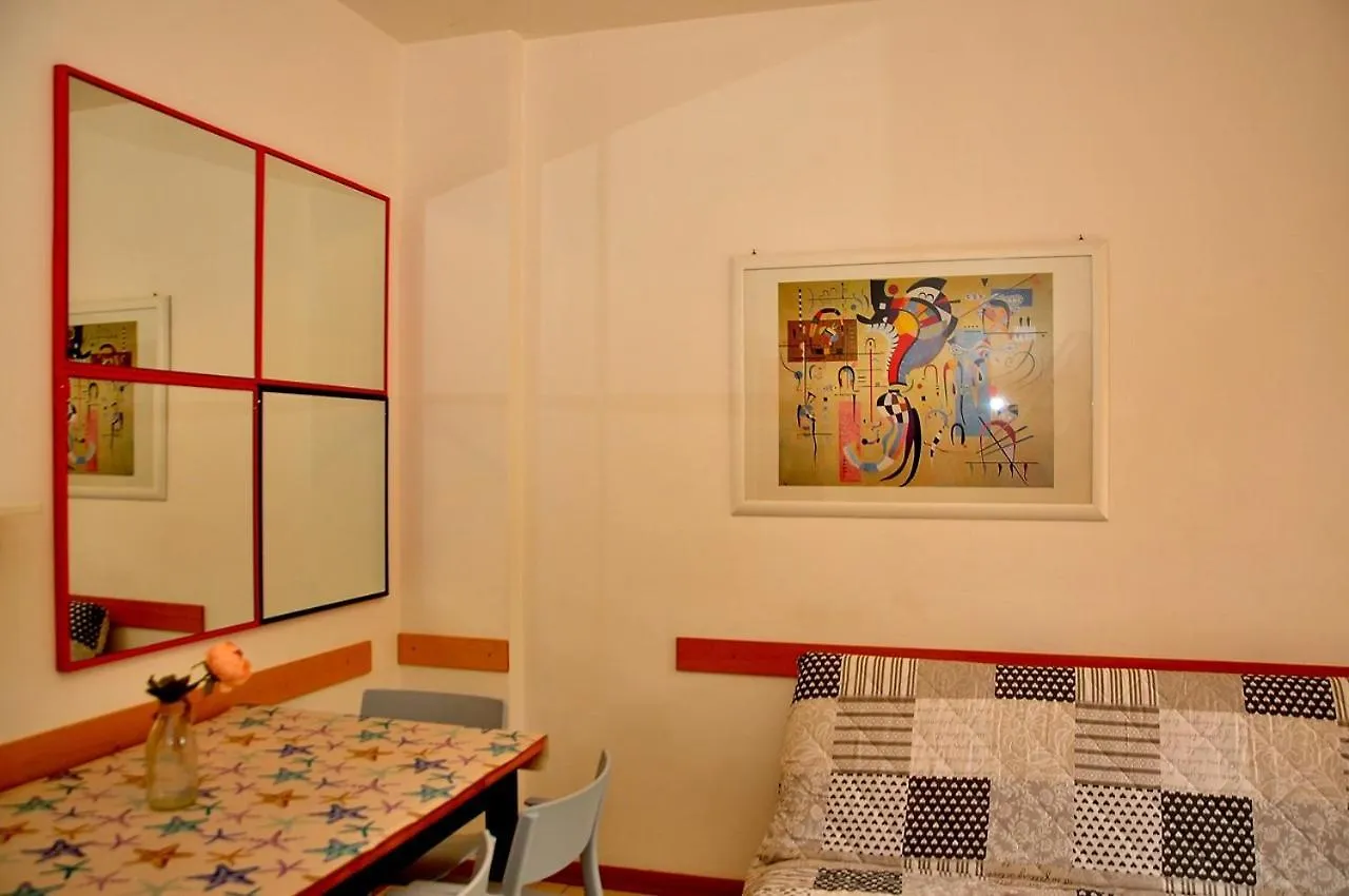 One-Bedroom Apartment With Balcony And Ac Bibione