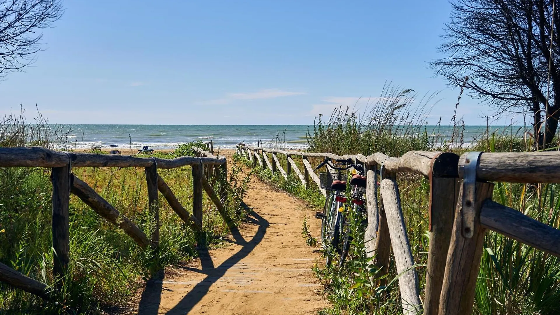 One-Bedroom Apartment With Balcony And Ac Bibione 0*,  Italië